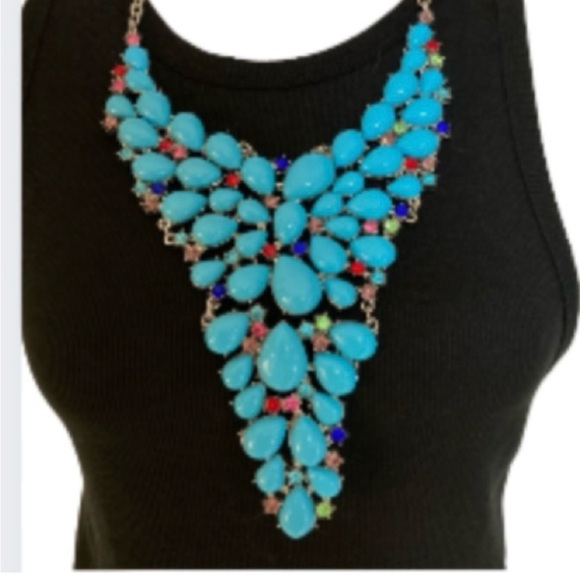 Jewelry - Faux Turquoise Statement Necklace